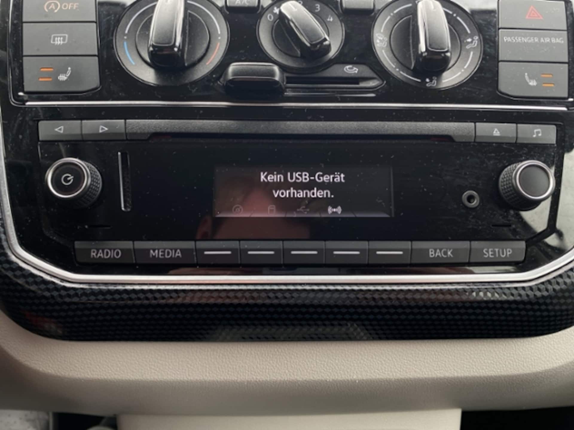 Volkswagen up! move up!