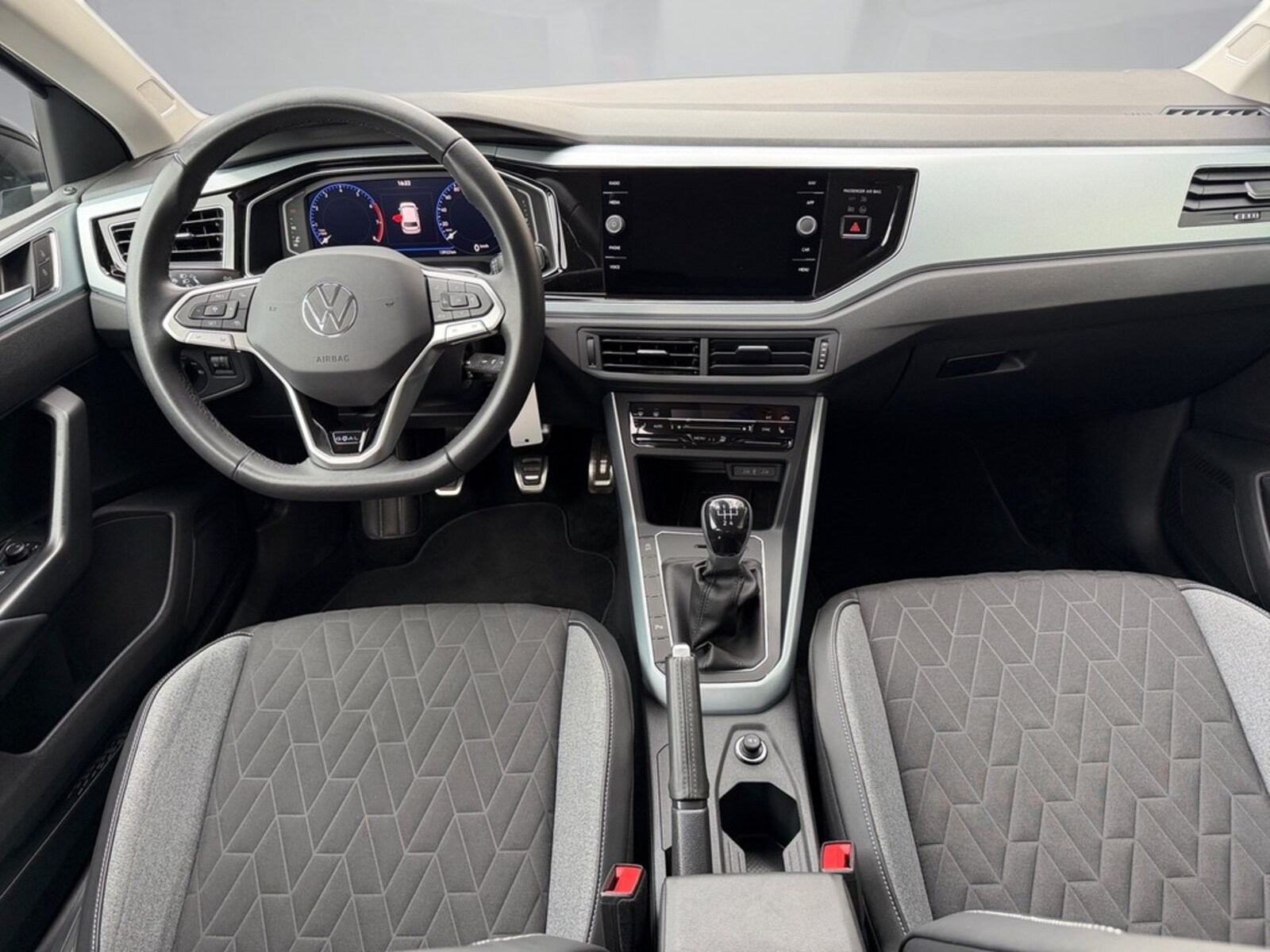 Volkswagen Polo – Bild 8