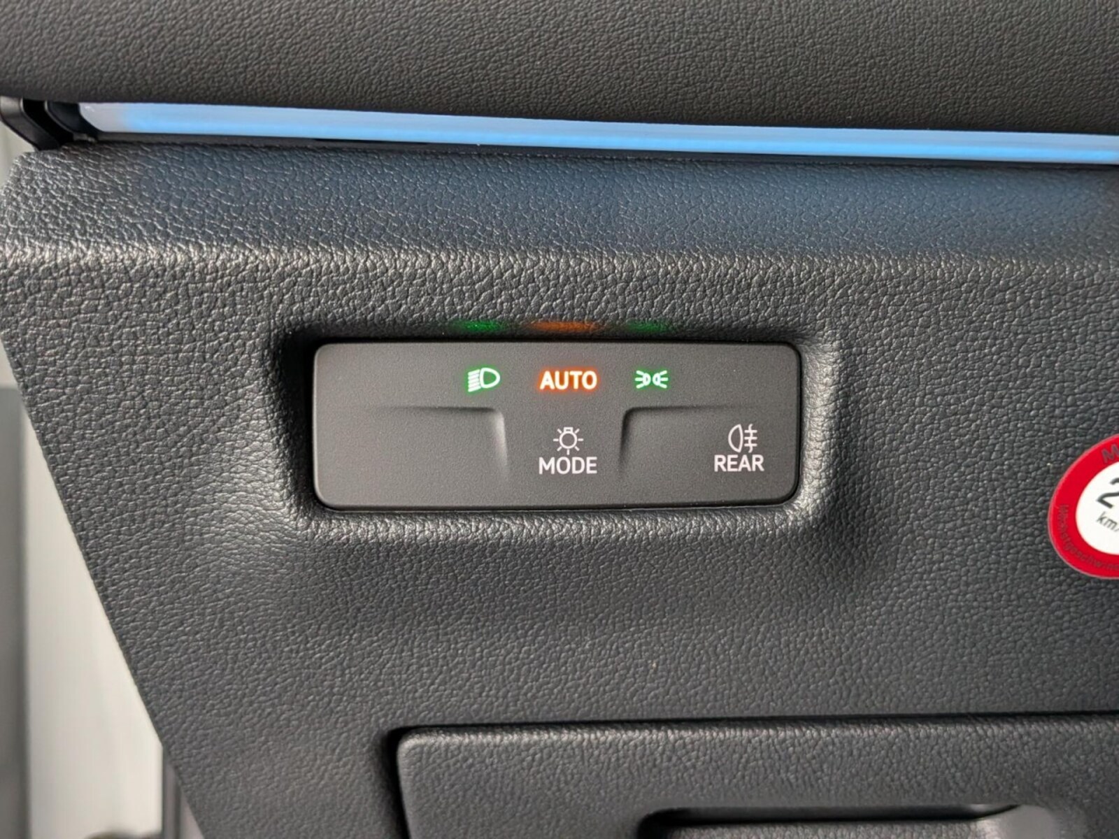 Volkswagen Tiguan – Bild 12