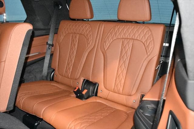 2025 BMW X7 M60i - Photo 23