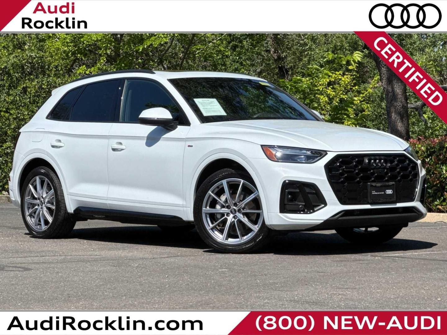 2023 Audi Q5 55 e Premium Plus's photo