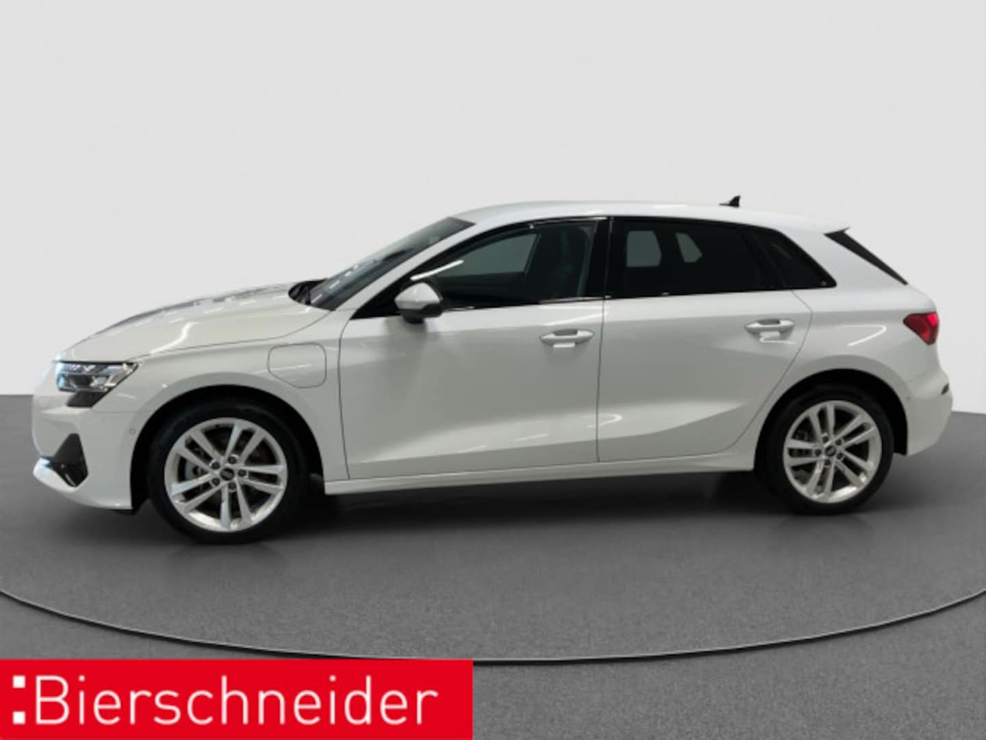 Bild über Audi A3 Sportback TFSI e advanced 40 TFSI e S tronic - für weitere Informationen kontaktieren Sie den Audi Partner