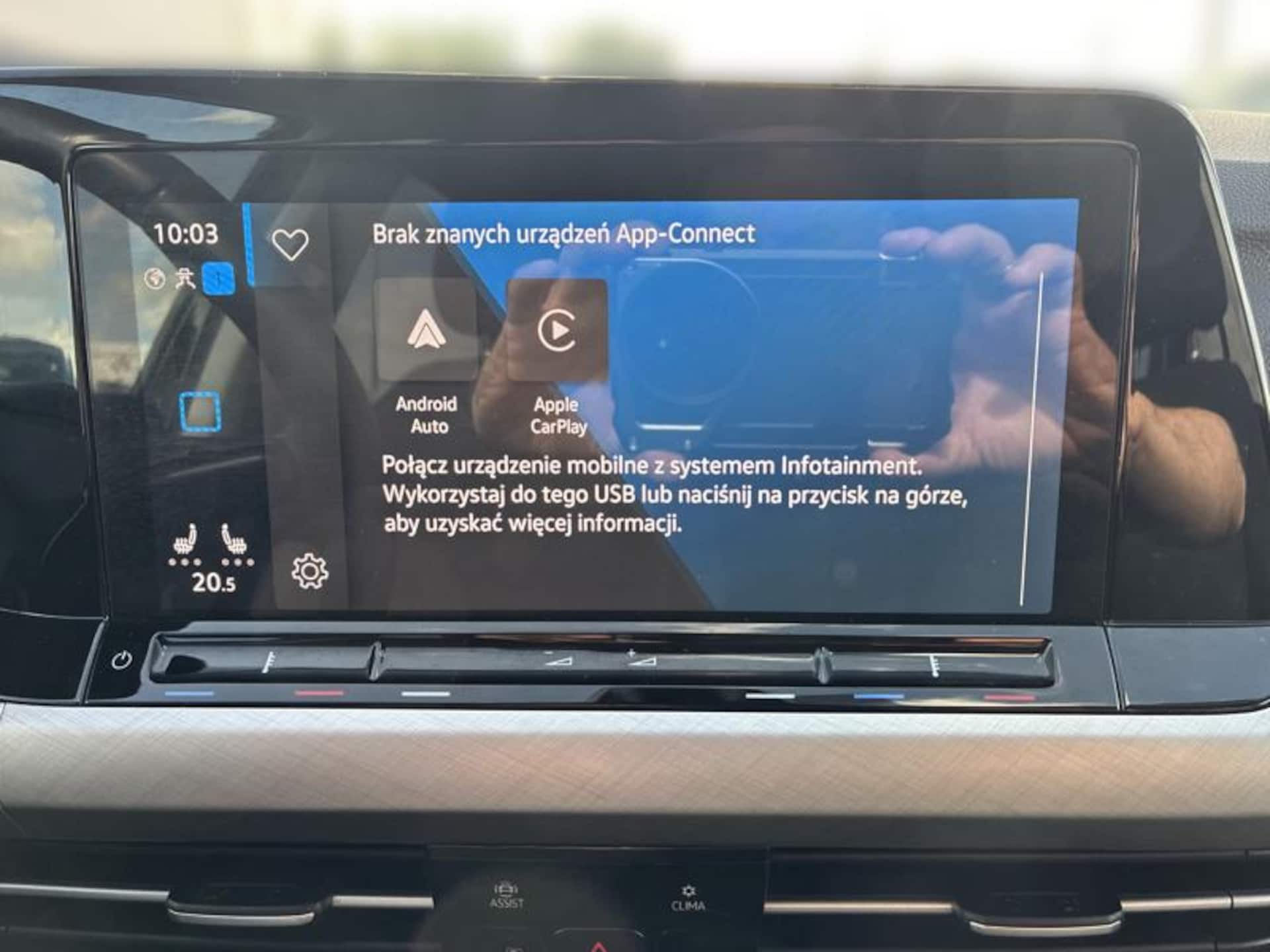 Volkswagen Golf Variant Life