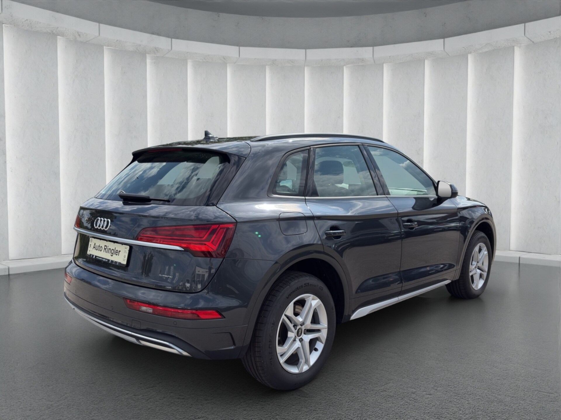 Audi Q5 SUV Advanced
