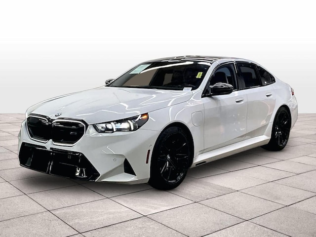 2025 BMW M5