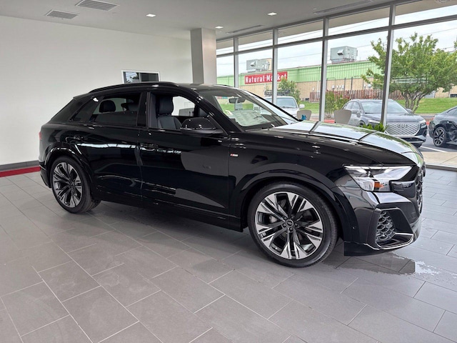 2026 Audi Q8 Premium Plus