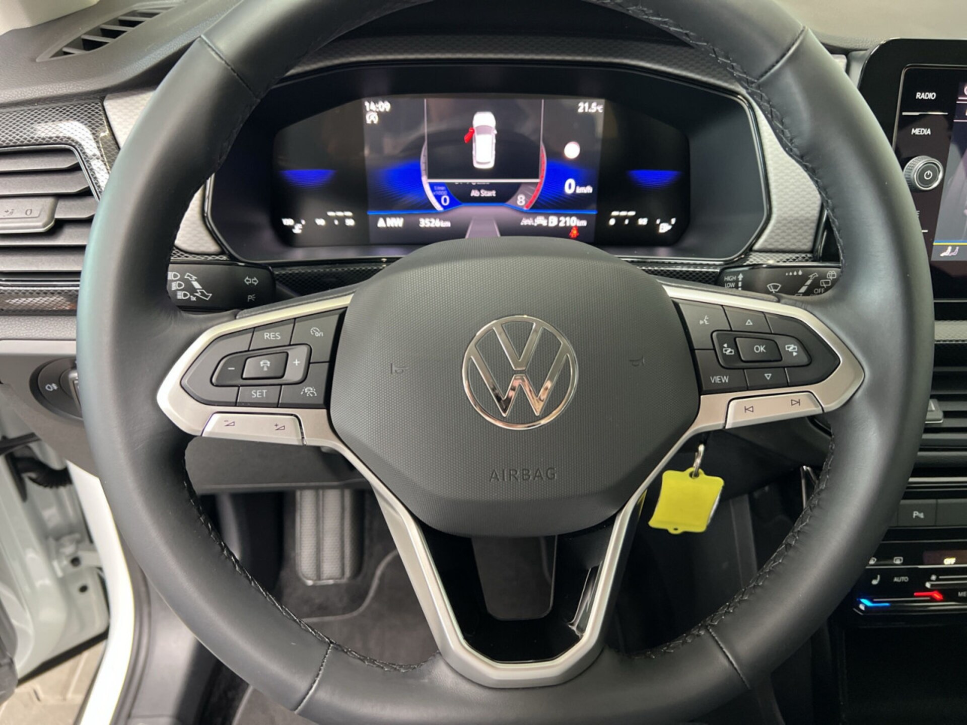 Volkswagen T-Cross Life