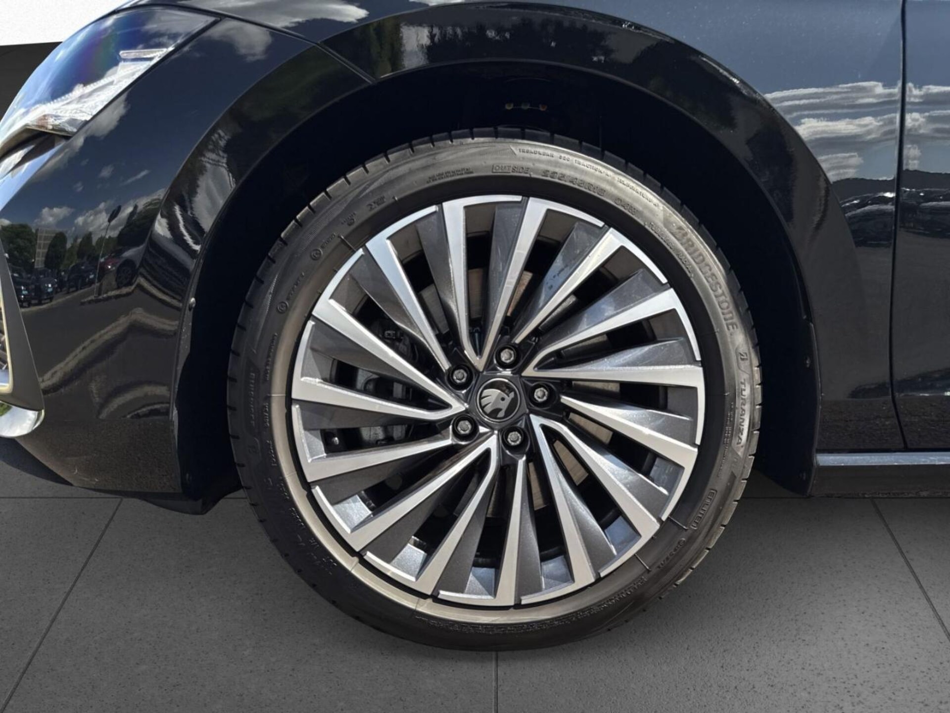 Skoda Superb Combi Laurin & Klement
