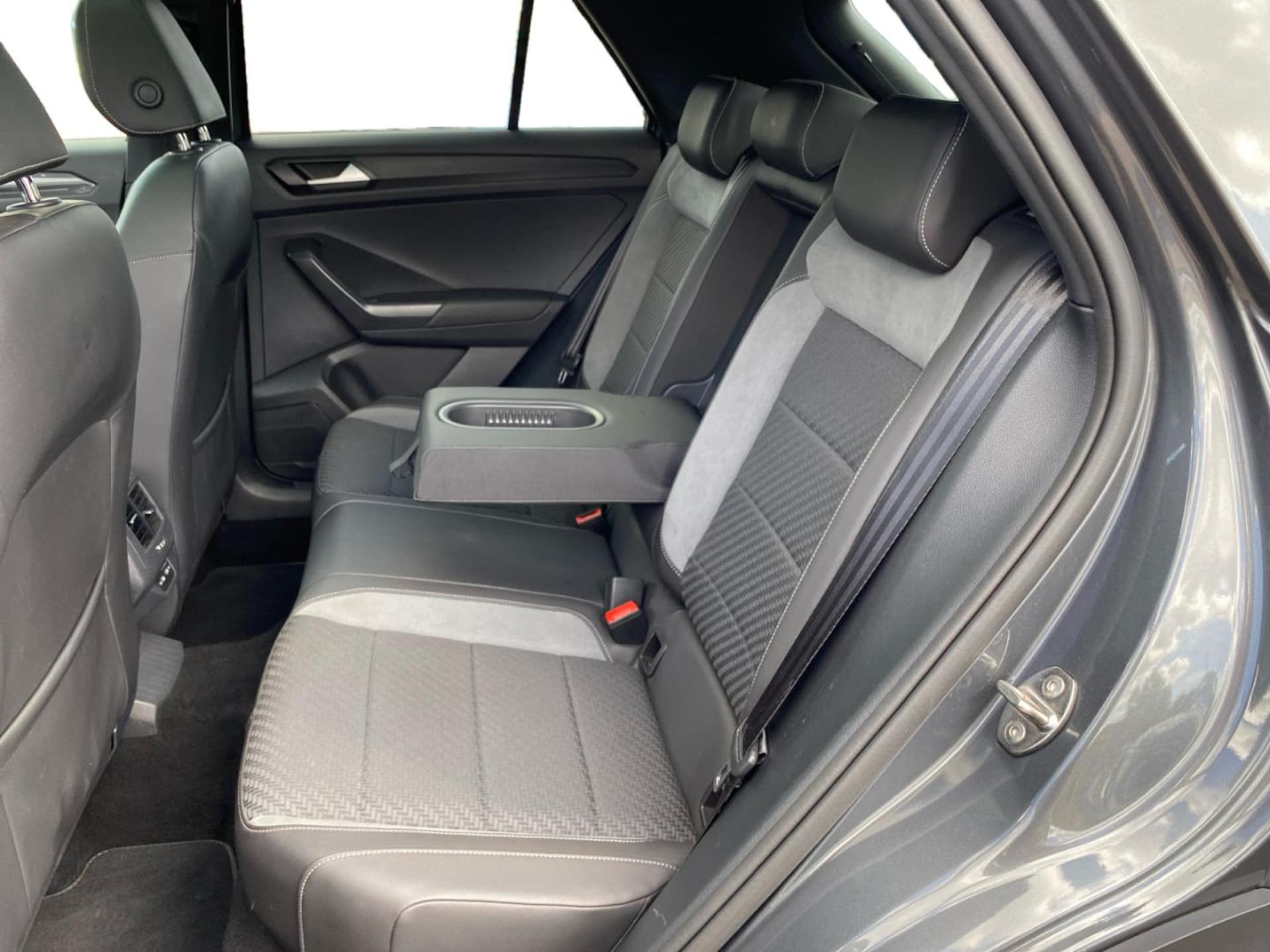 Volkswagen T-Roc Sport