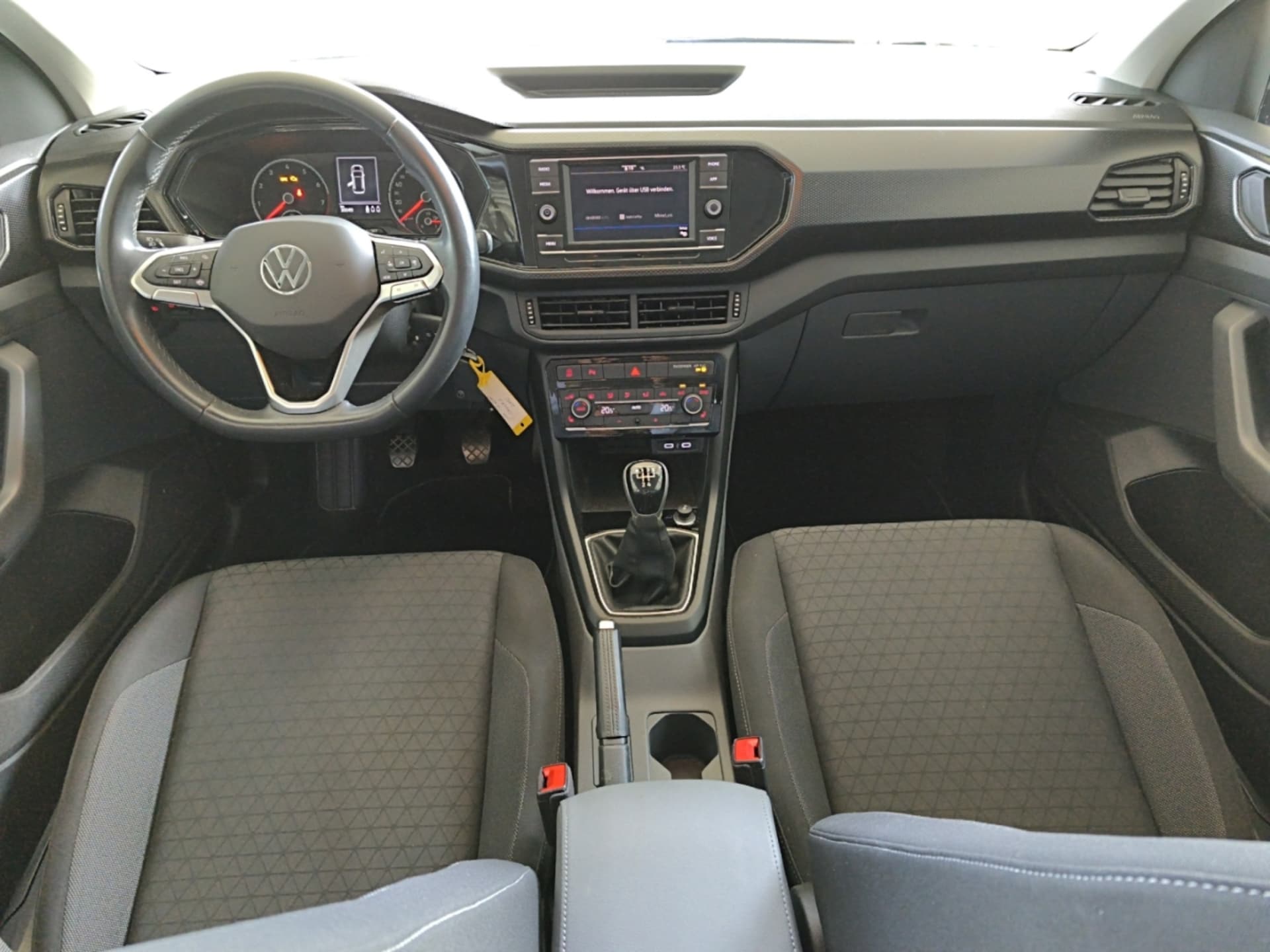 Volkswagen T-Cross Life