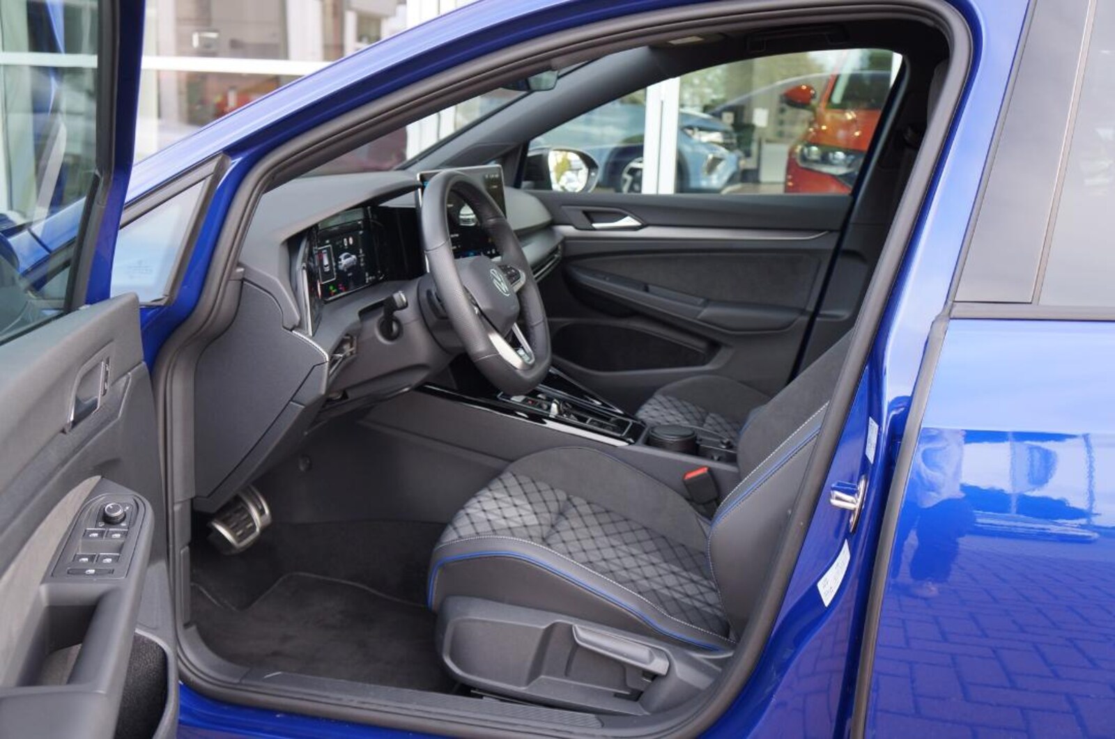 Volkswagen Golf – Bild 8