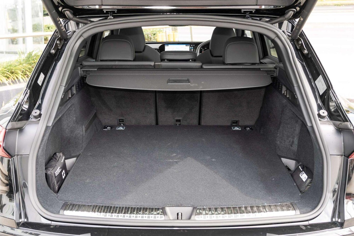 Image about Audi Q5 SUV e-hybrid quattro S tronic