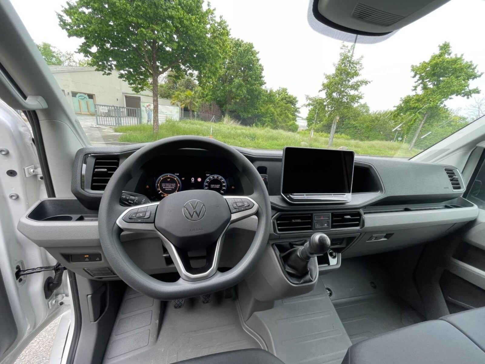 Volkswagen Crafter Kasten mittlerer Radstand – Bild 19