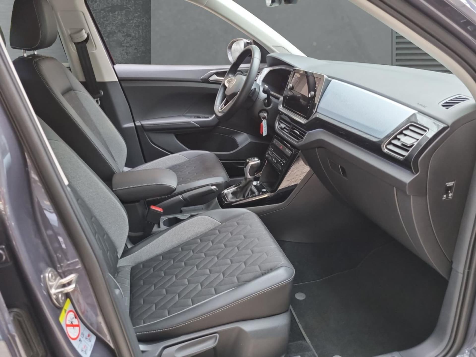 Volkswagen T-Cross Life