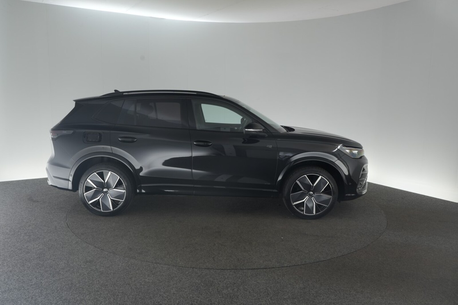 Volkswagen Tiguan – Bild 7