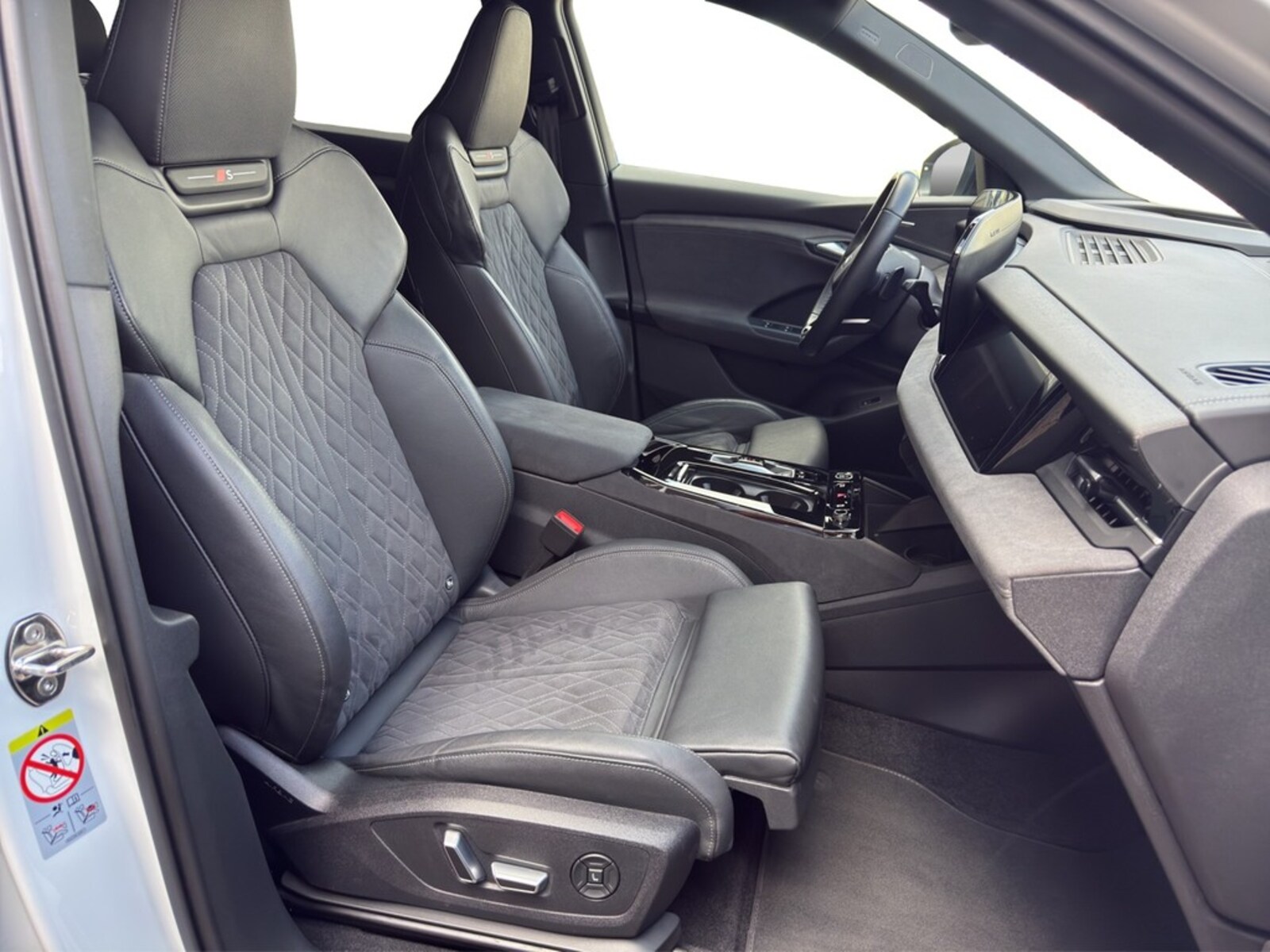 Audi Q6 e-tron – Bild 10