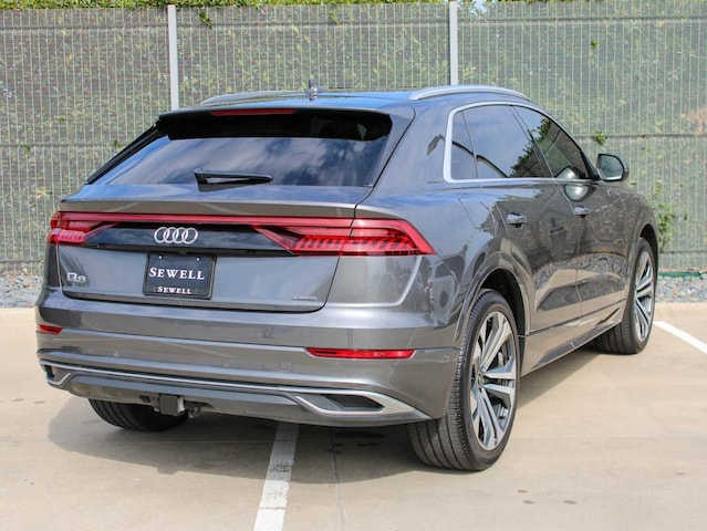 2021 Audi Q8