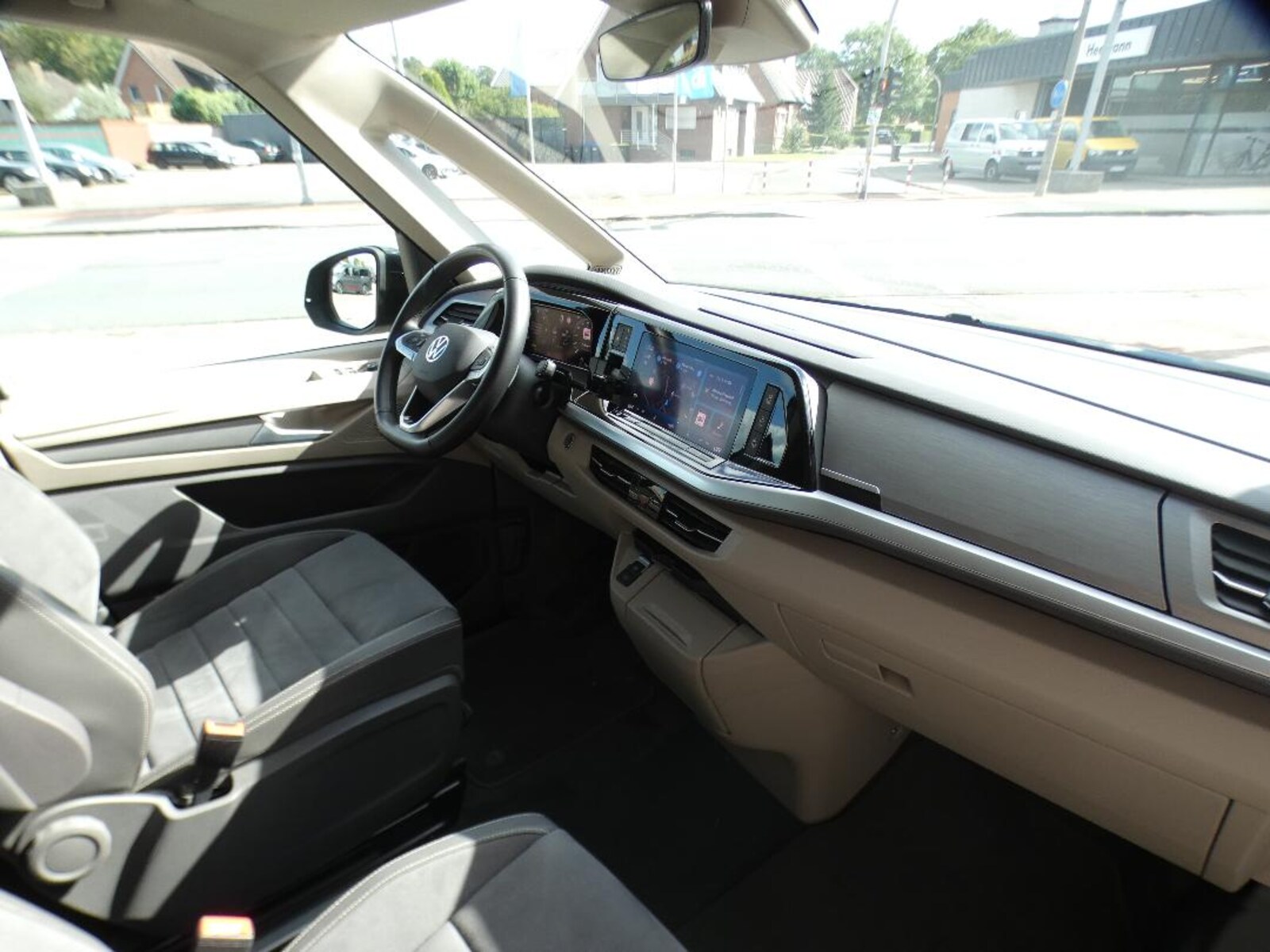 Volkswagen Multivan Langversion – Bild 4