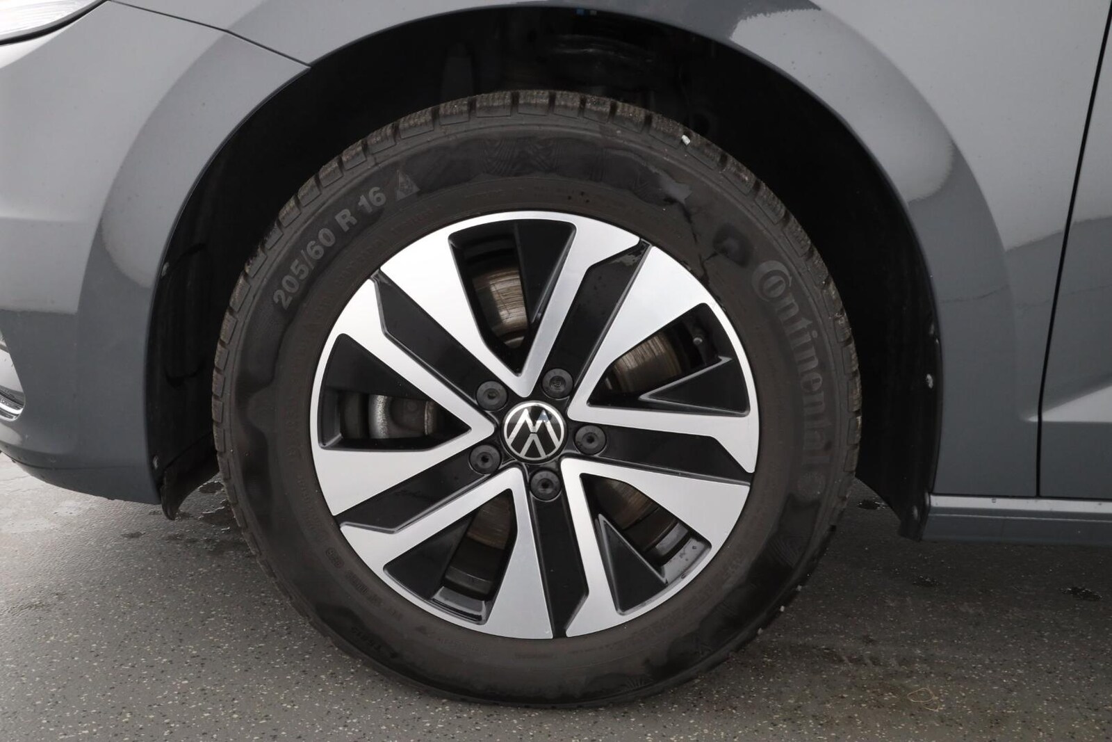 Volkswagen Touran – Bild 8
