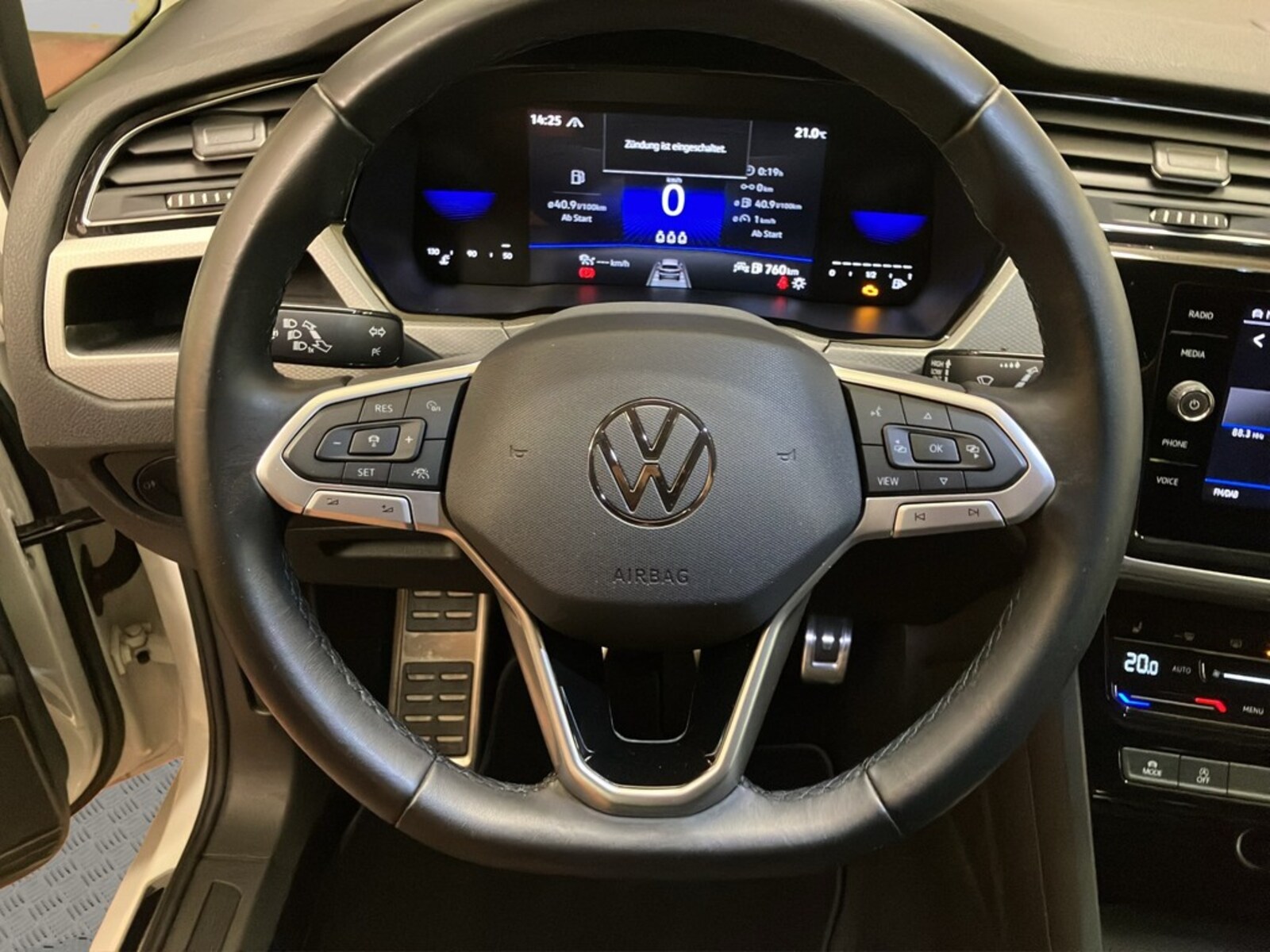 Volkswagen Touran – Bild 13