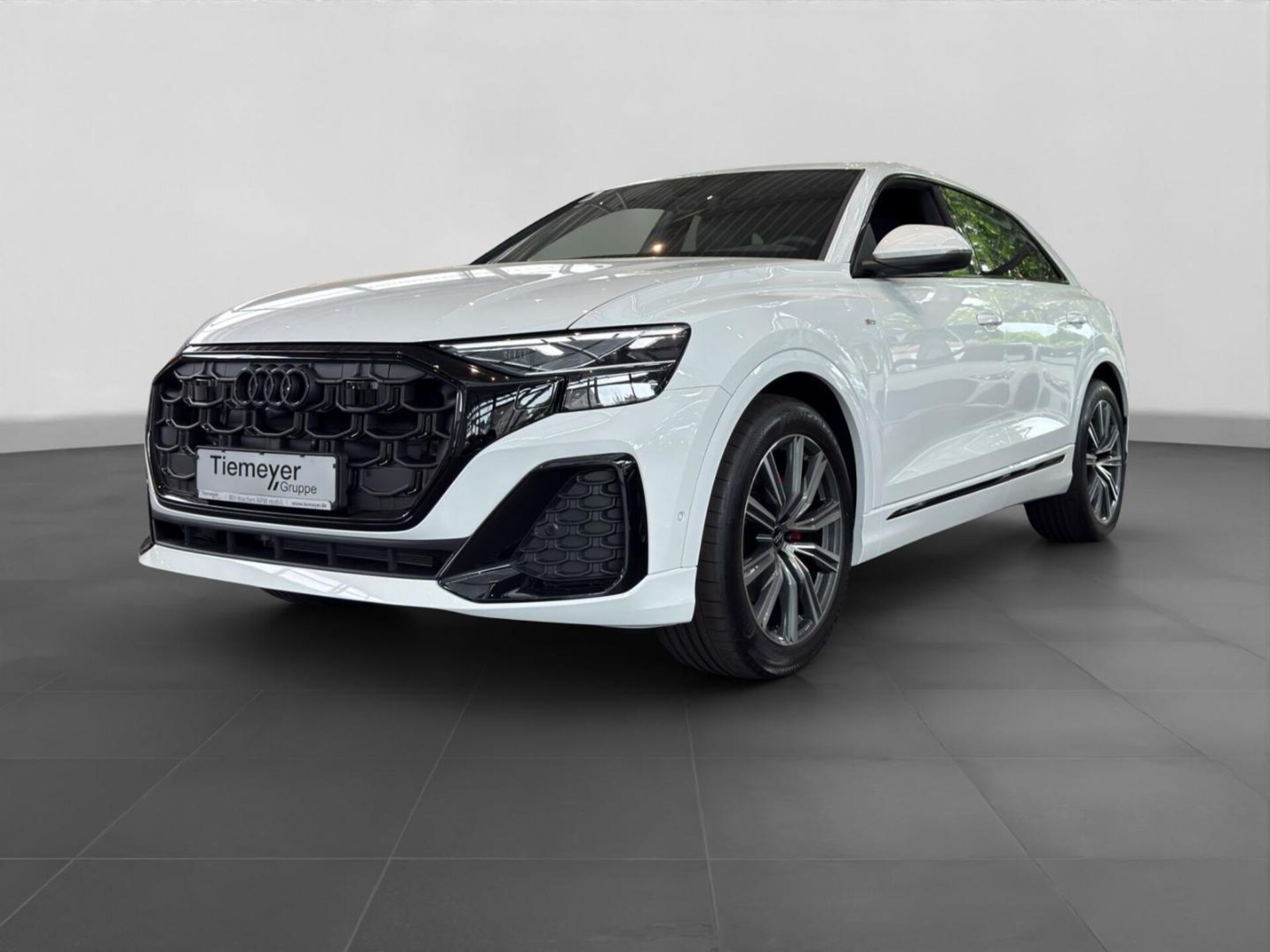 Audi Q8 SUV
