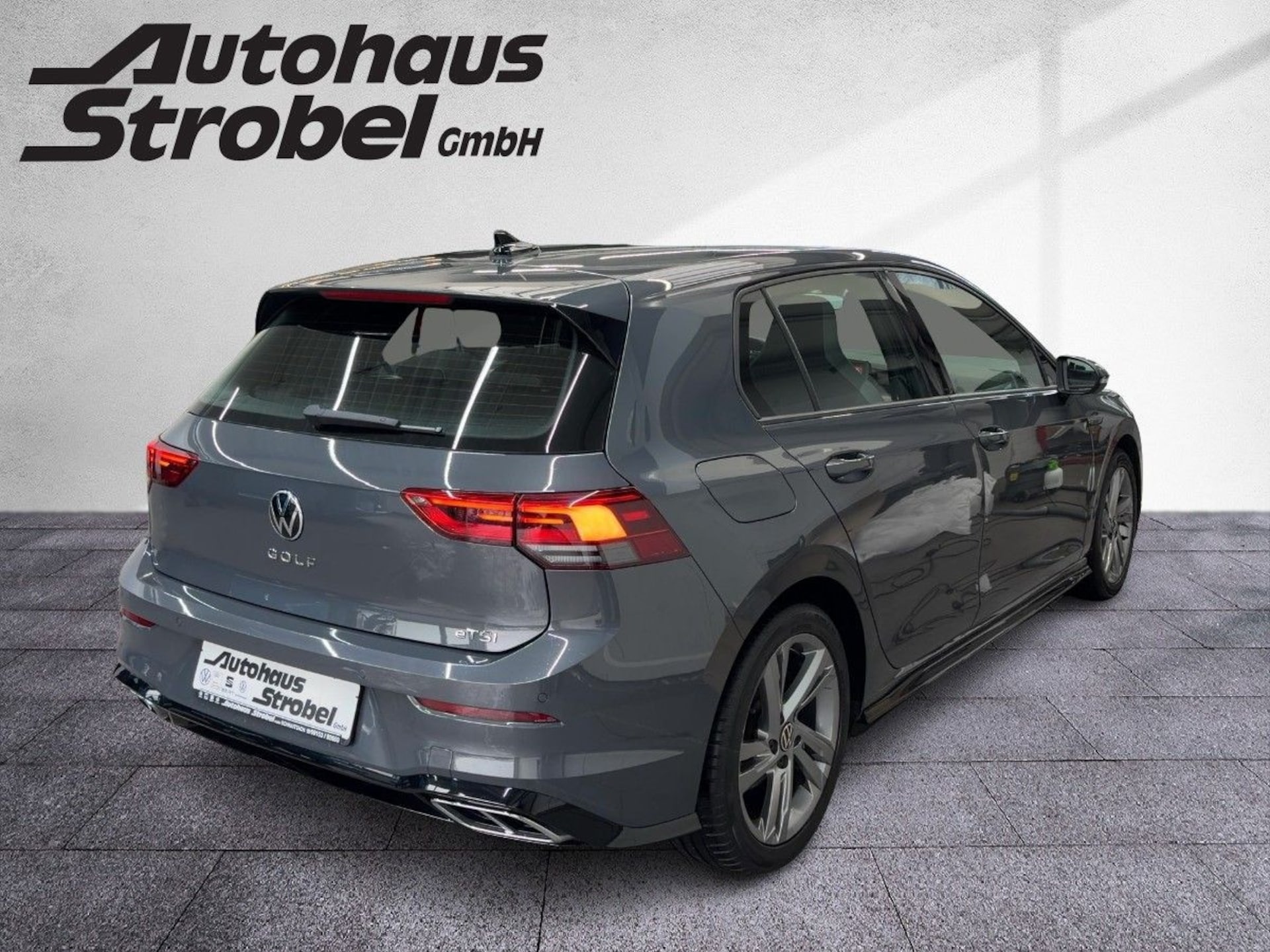 Volkswagen Golf R-Line