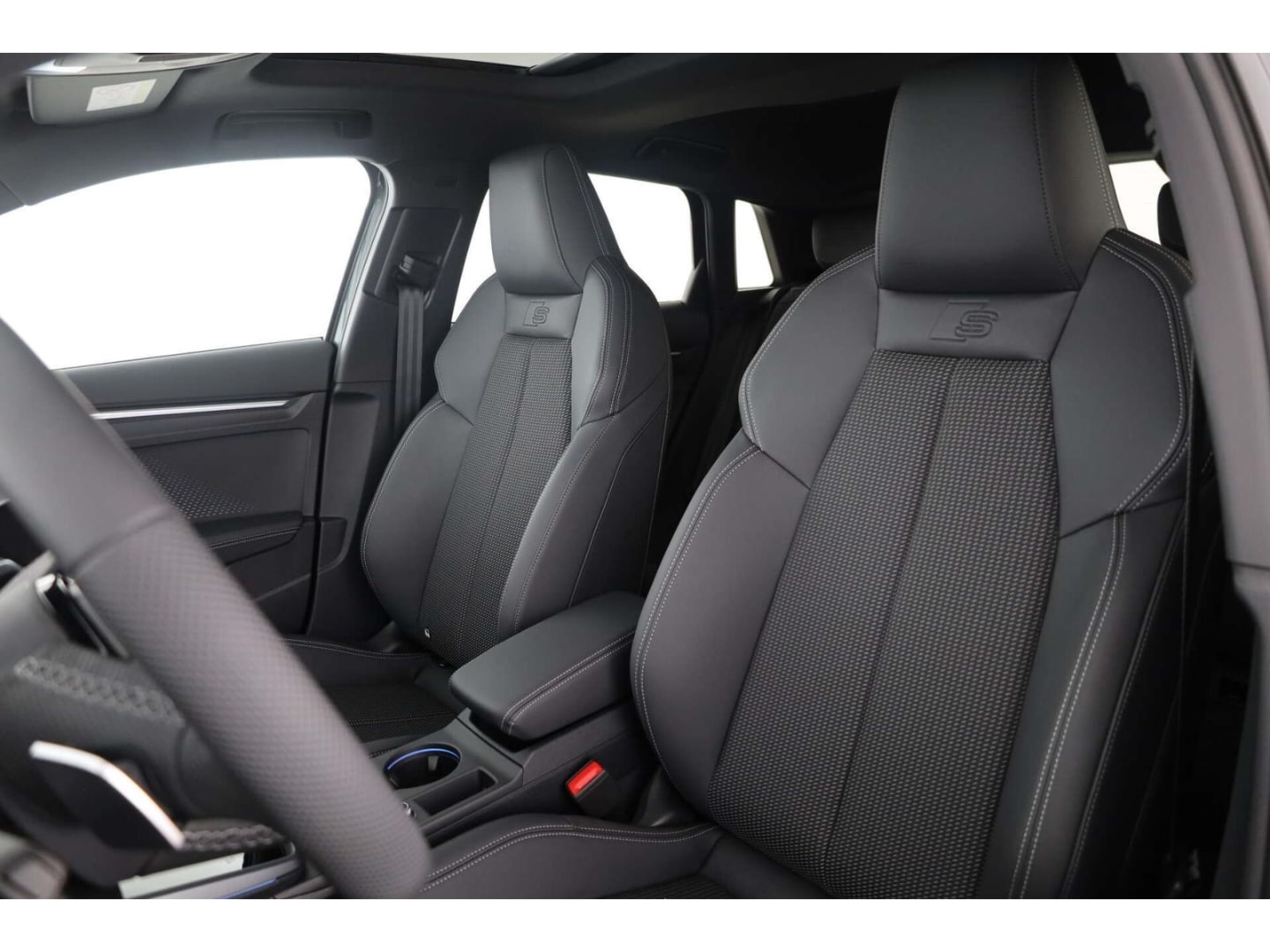 Bild über Audi A3 Sportback TFSI e TFSI e 200 kW S tronic - für weitere Informationen kontaktieren Sie den Audi Partner
