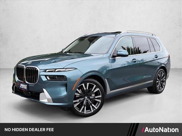 2023 BMW X7