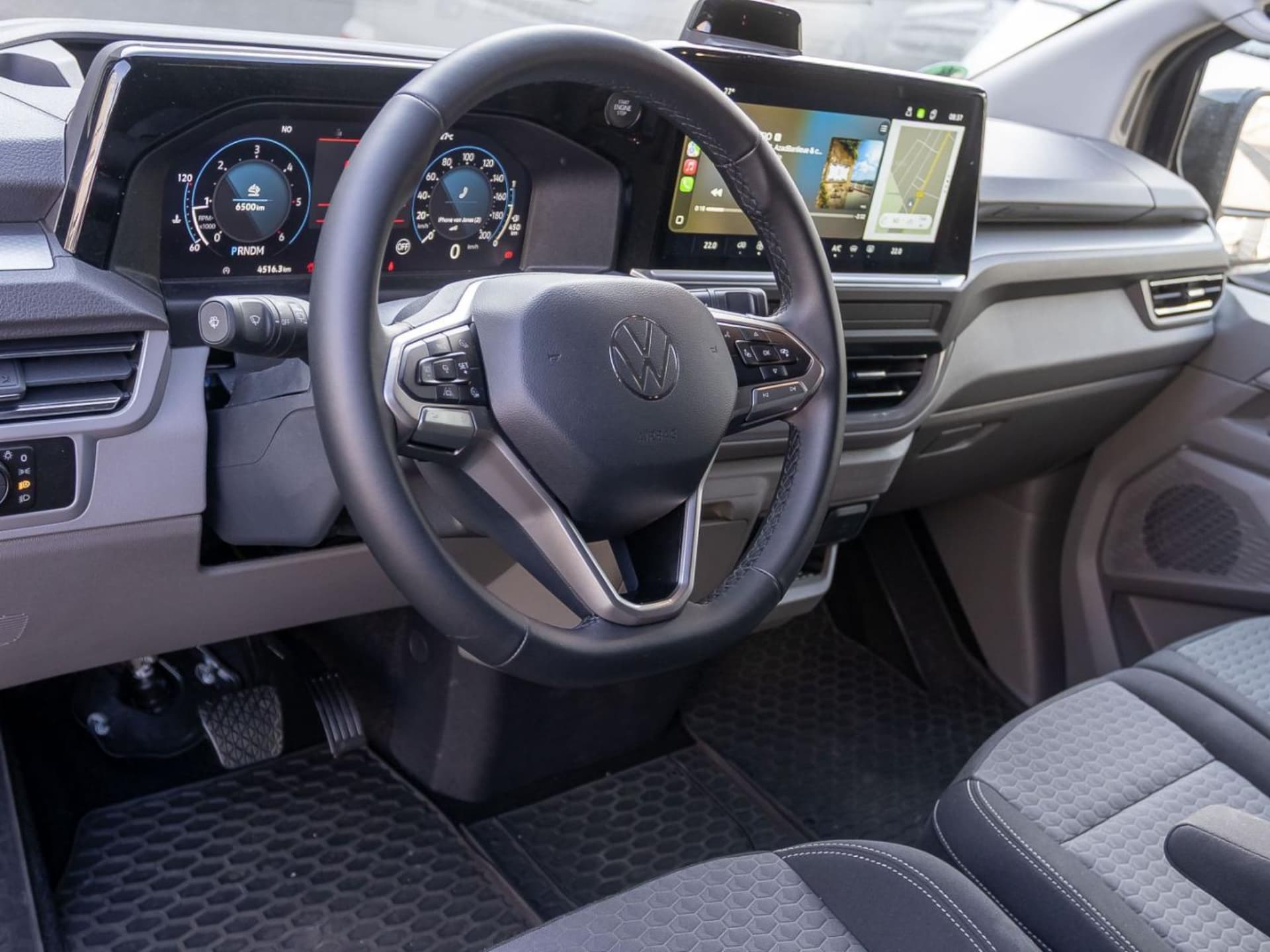 Volkswagen Caravelle langer Radstand Life