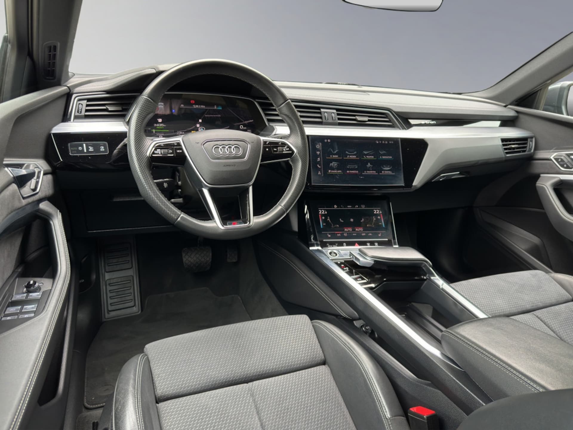 Audi e-tron Sportback S line