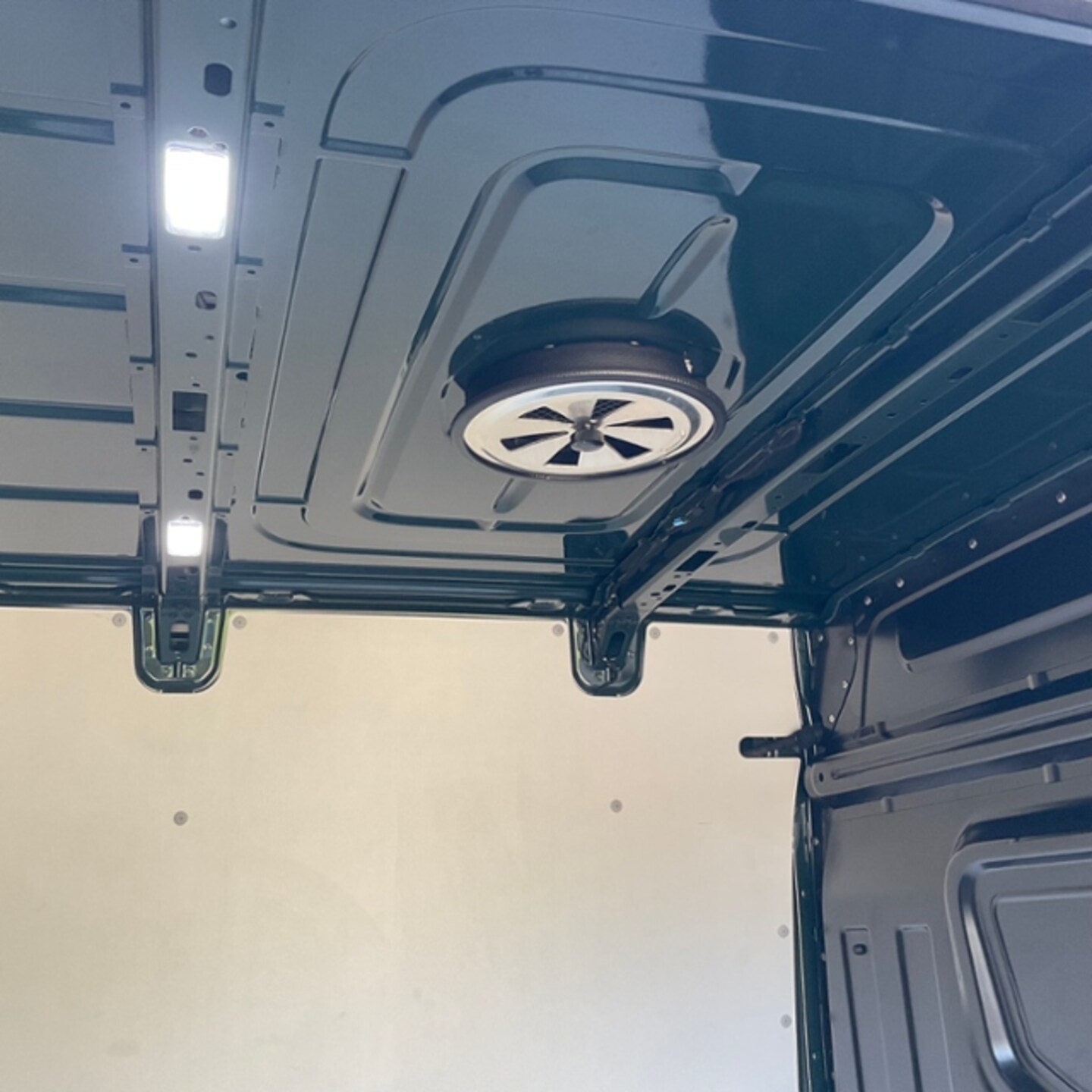 Volkswagen Crafter Kasten langer Radstand