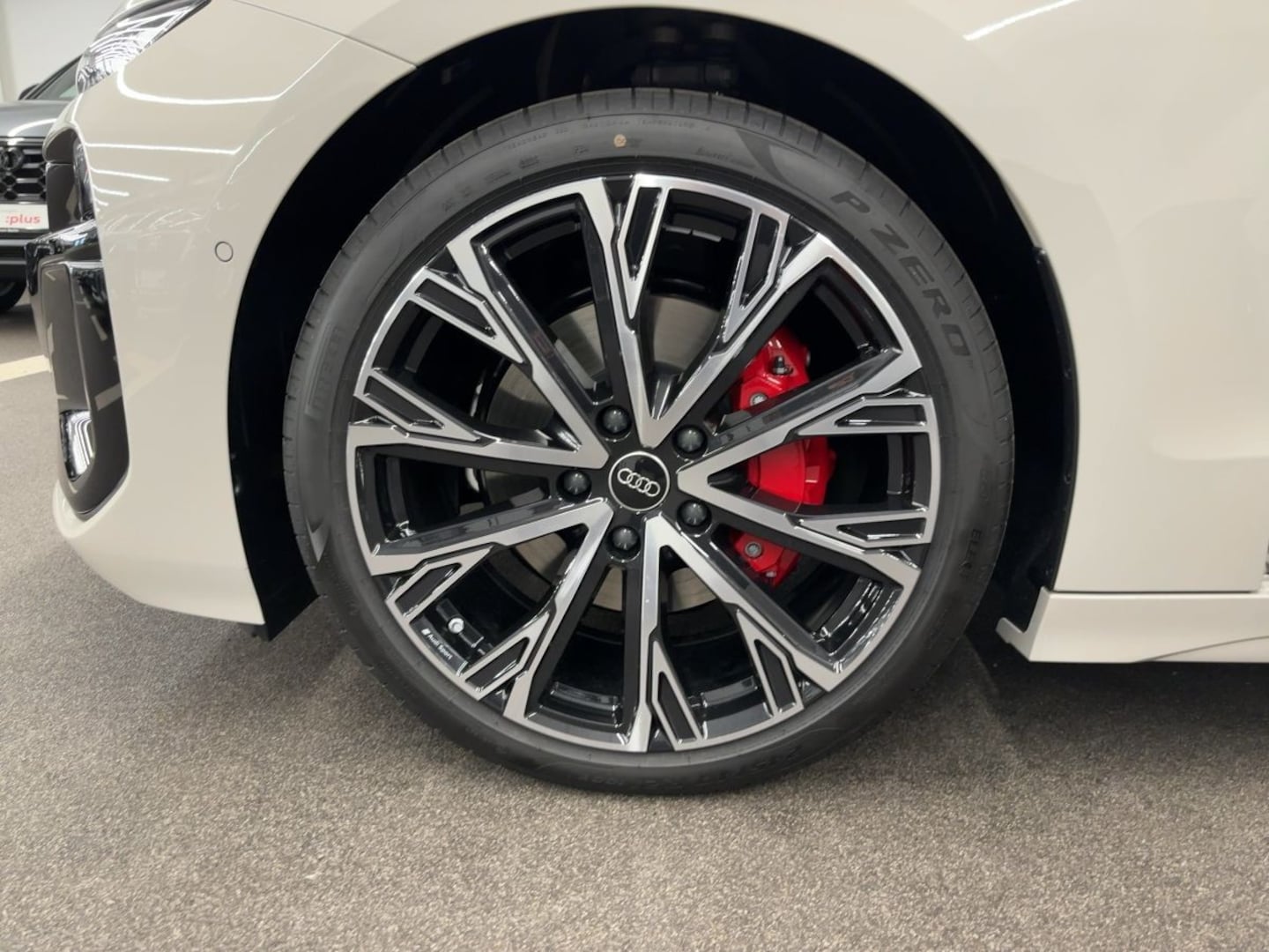 Bild über Audi A6 Sportback e-tron S line business e-tron quattro 315 kW - für weitere Informationen kontaktieren Sie den Audi Partner
