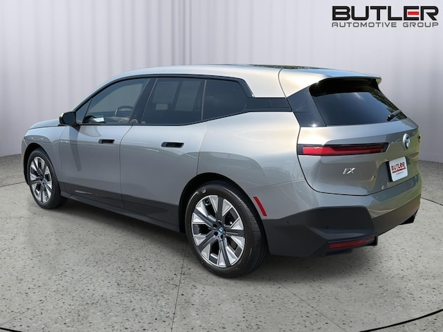 2024 BMW iX