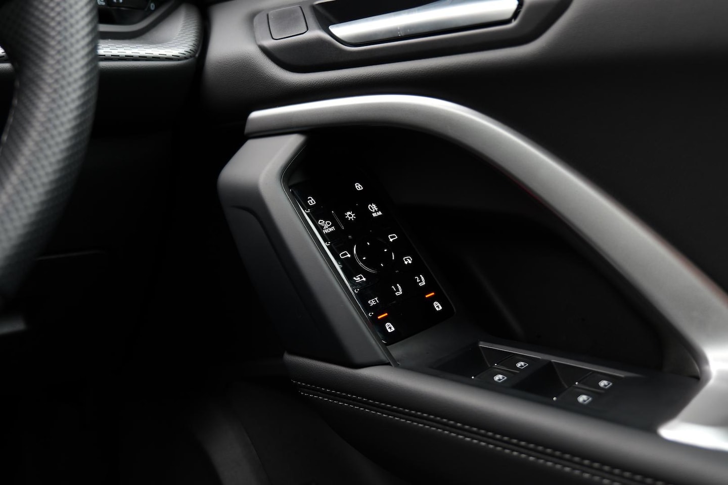 Image about Audi SQ5 SUV TFSI 270 kW edition one