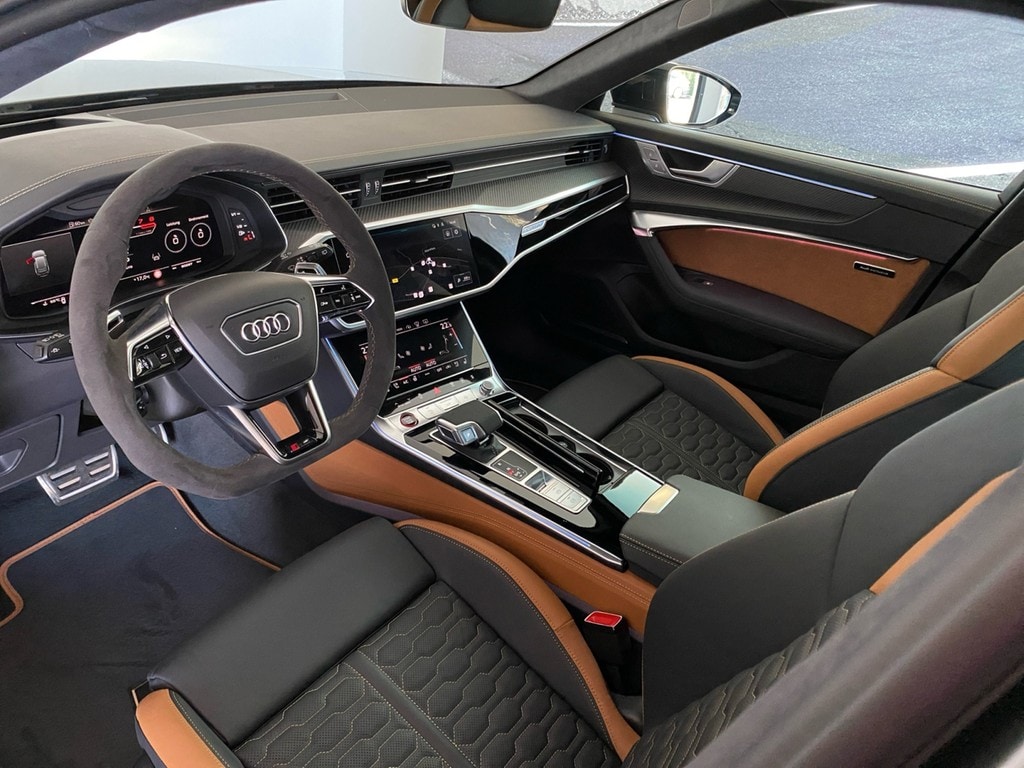 Image about Audi RS 6 Avant performance quattro tiptronic
