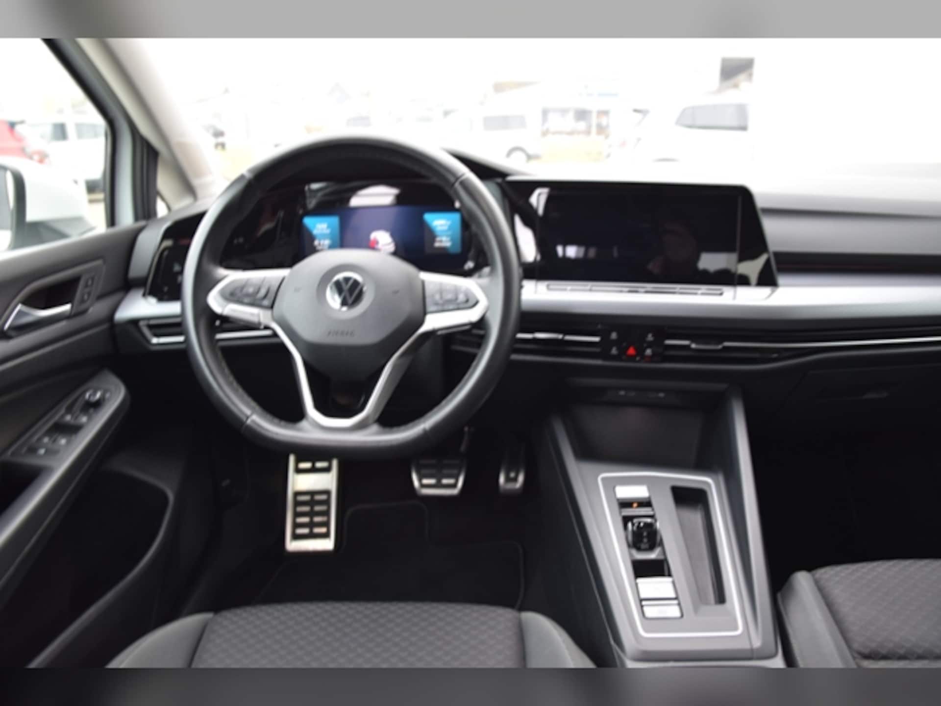 Volkswagen Golf Active