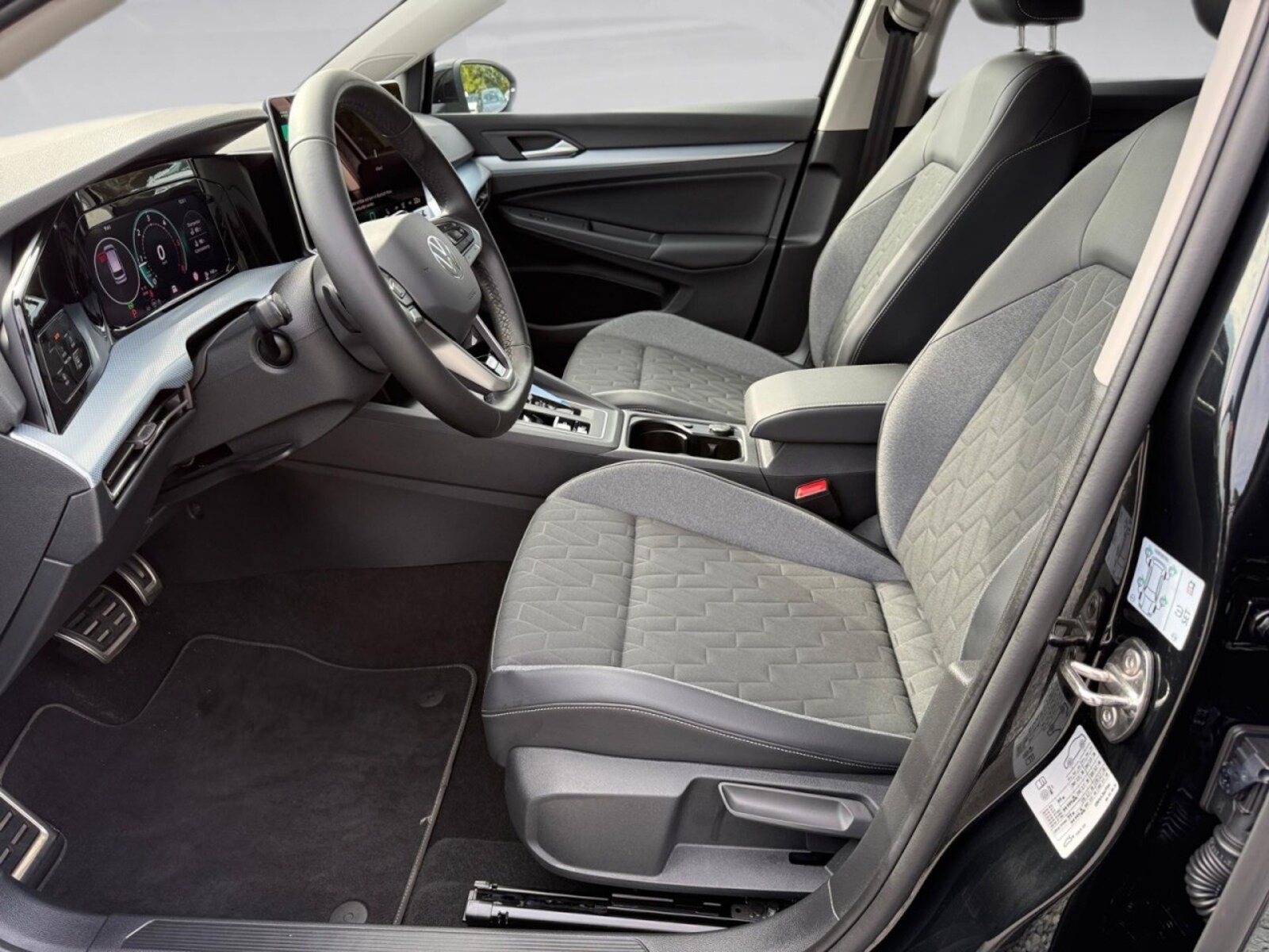 Volkswagen Golf Variant – Bild 13