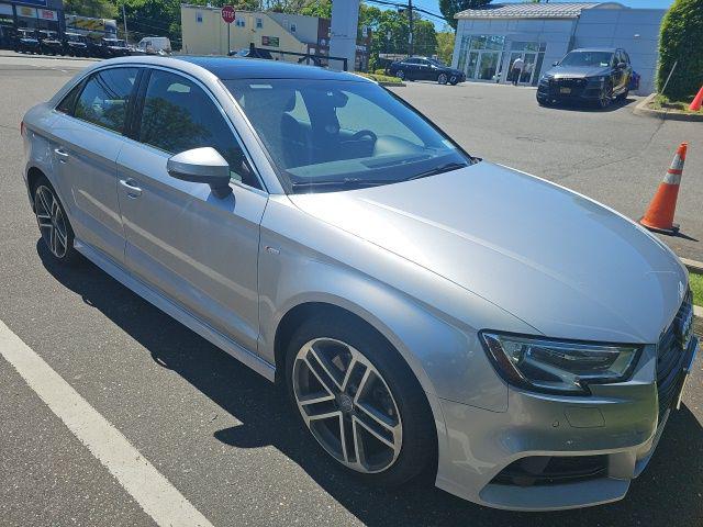 2018 Audi A3 2.0T quattro S tronic Premium Plus's photo