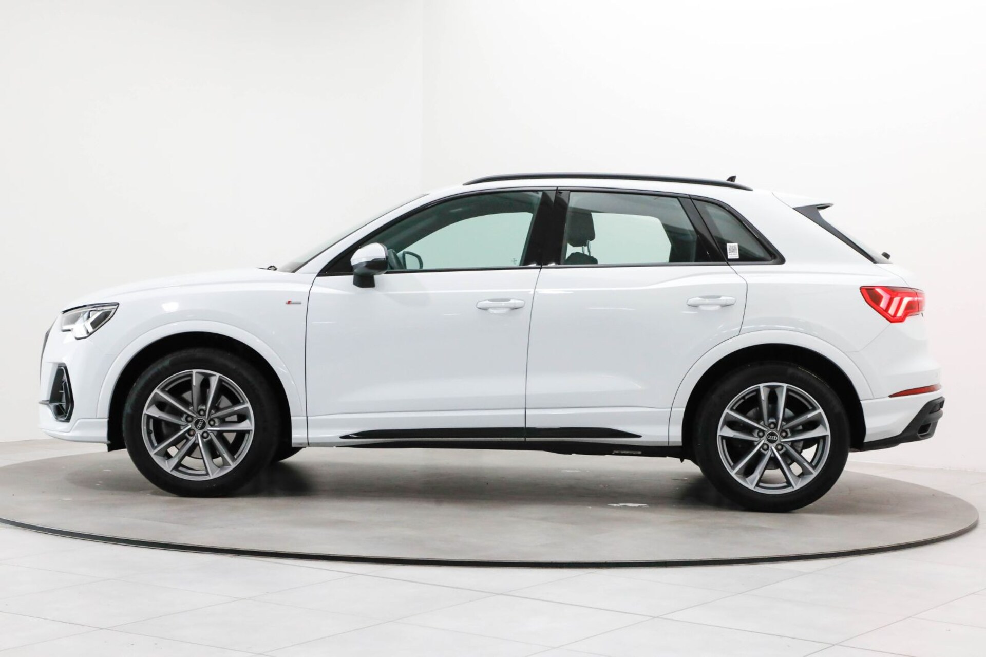 Audi Q3 SUV S line