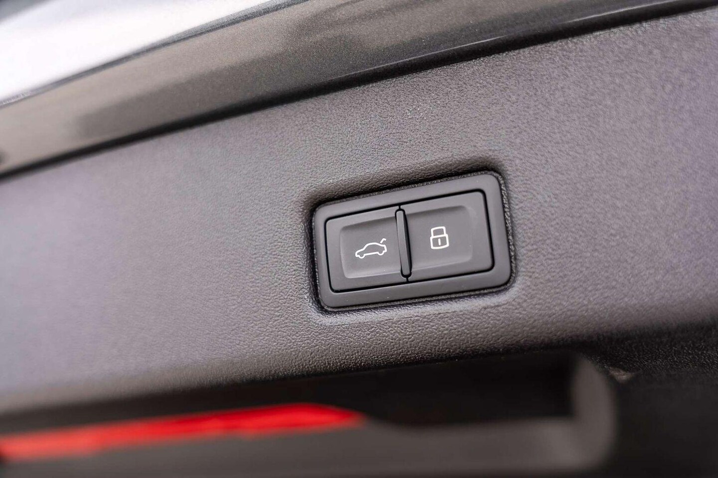 Image about Audi Q5 SUV TFSI quattro 200 kW sport
