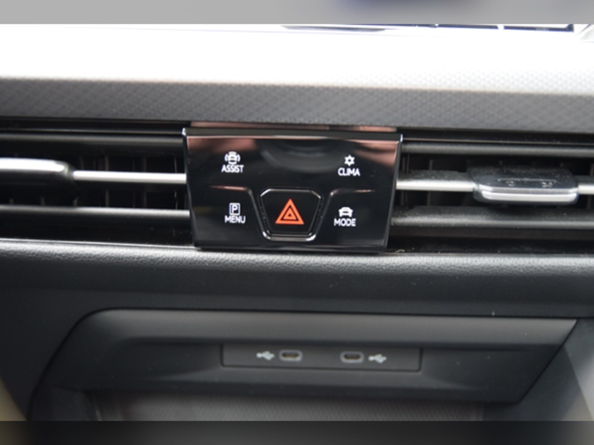 Volkswagen Golf Active