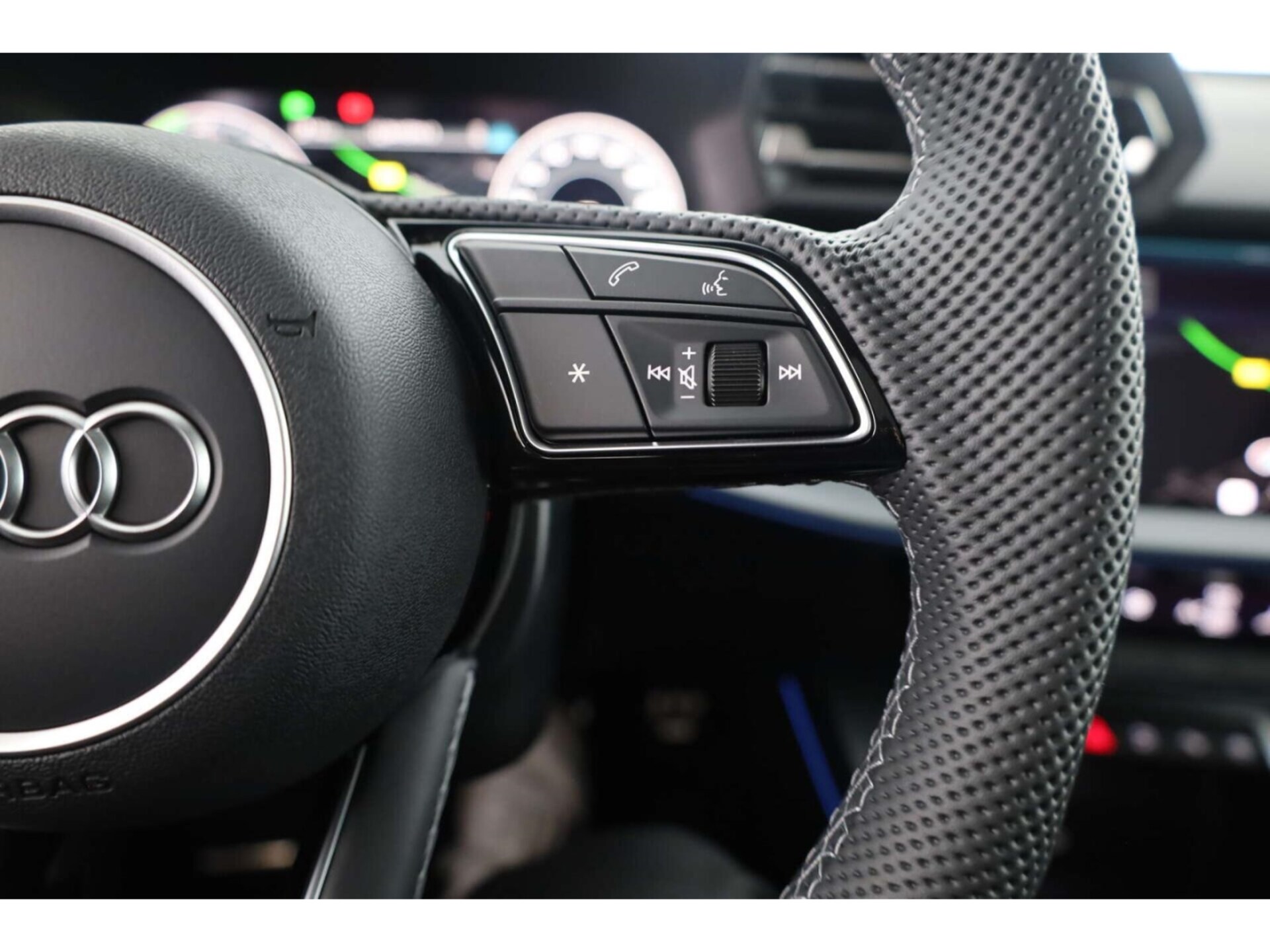 Audi A3 Sportback TFSI e S line