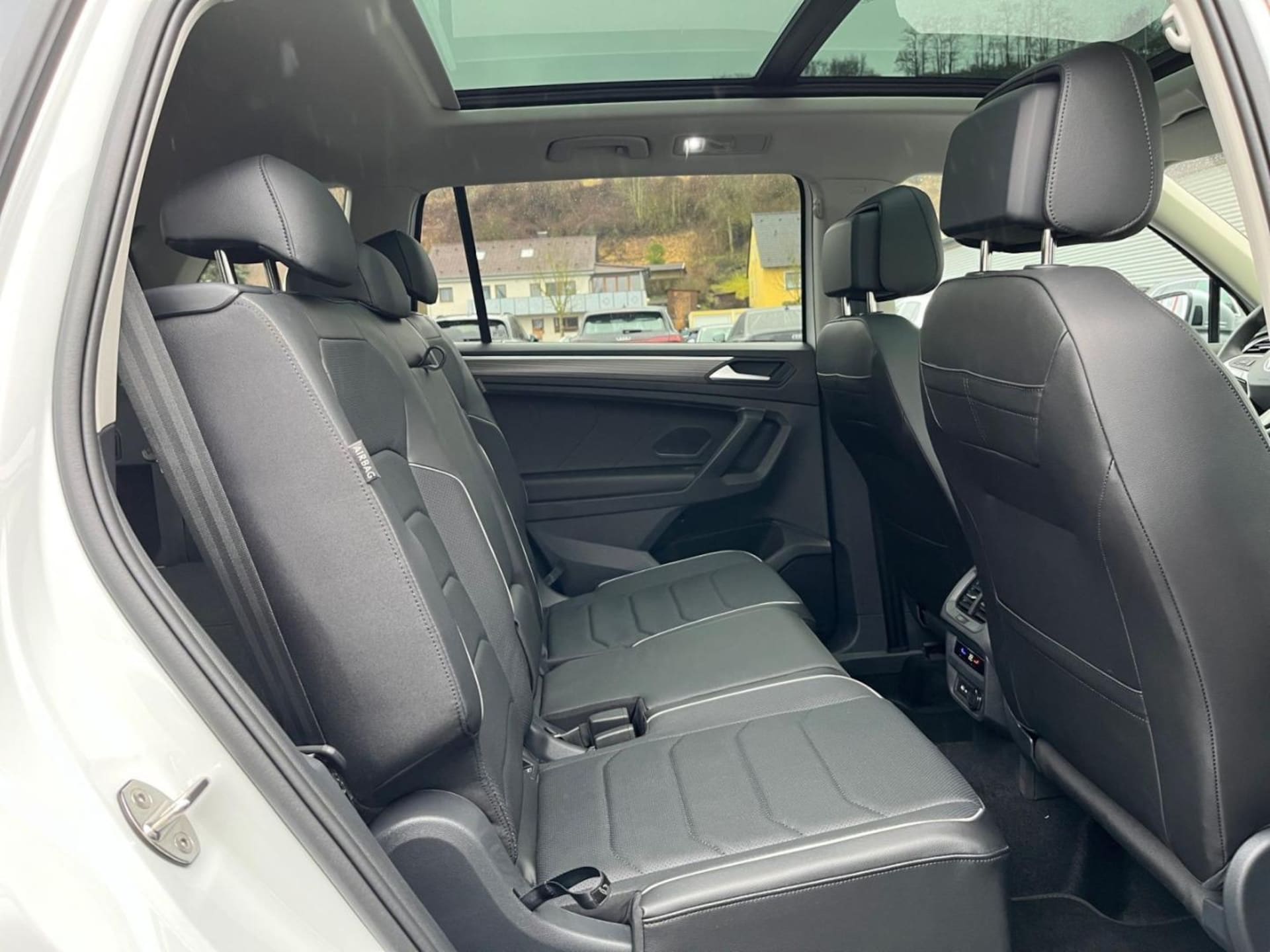 Volkswagen Tiguan Allspace Elegance