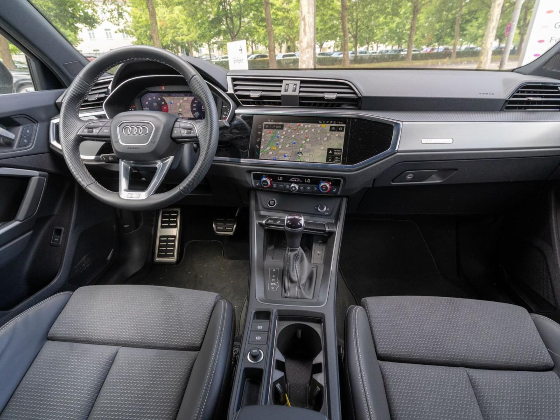 Audi Q3 Sportback S line