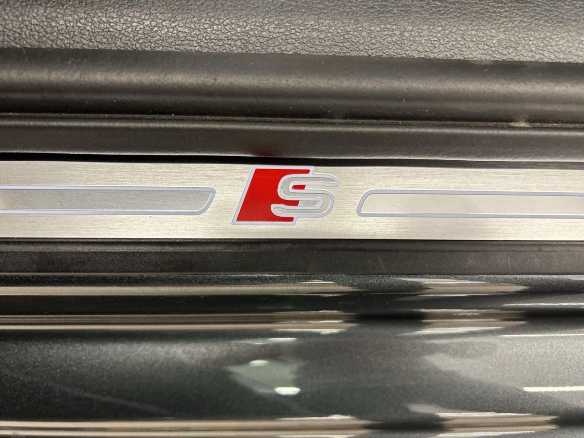 Audi A4 Avant S line