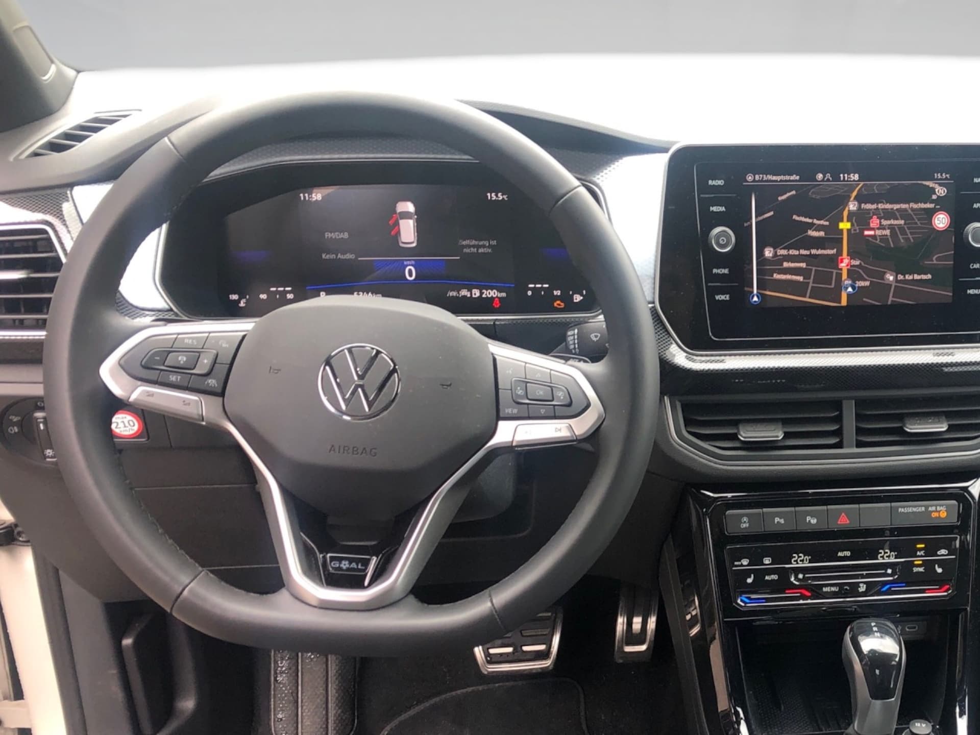 Volkswagen T-Cross Life