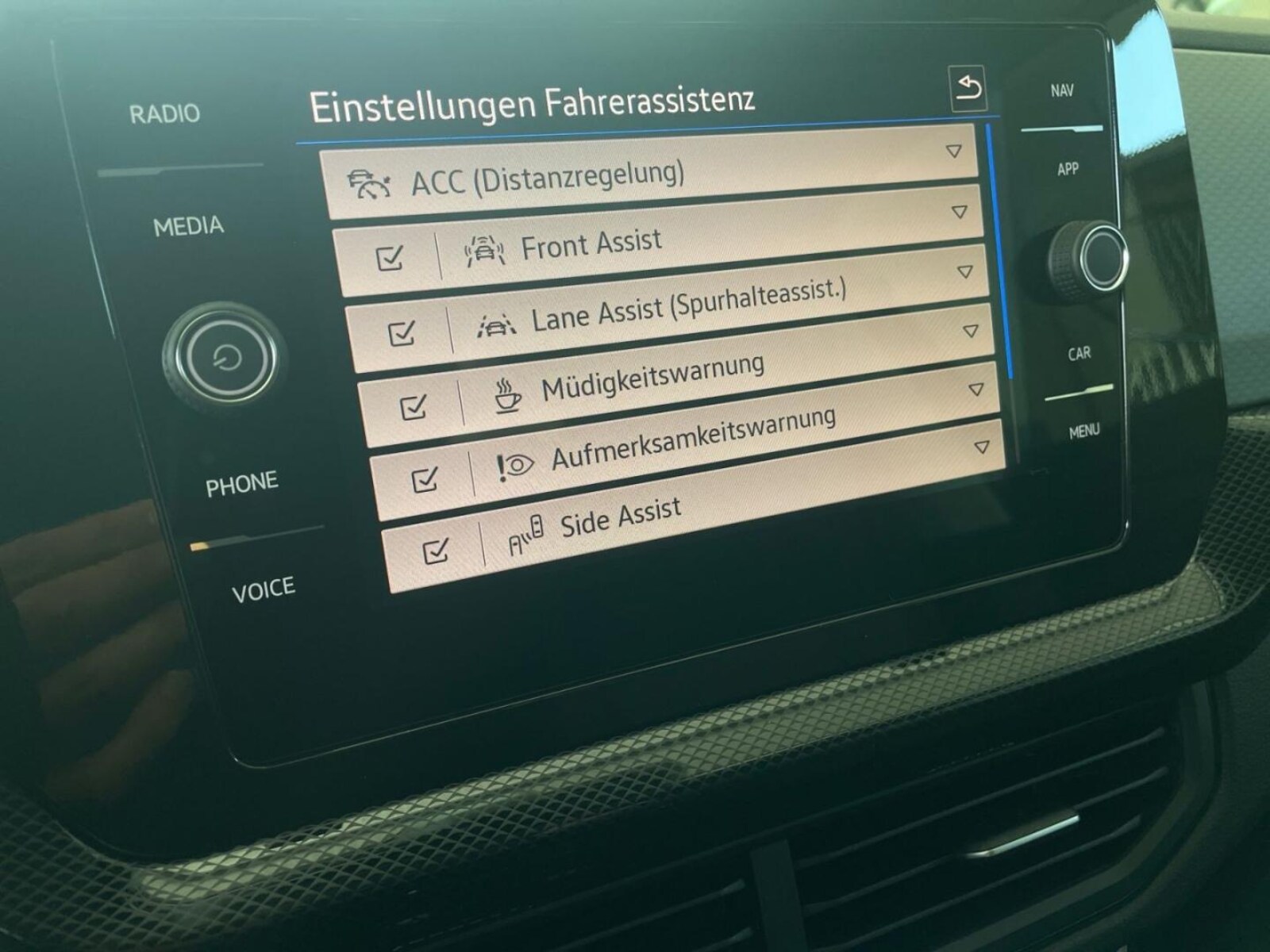 Volkswagen T-Cross – Bild 18