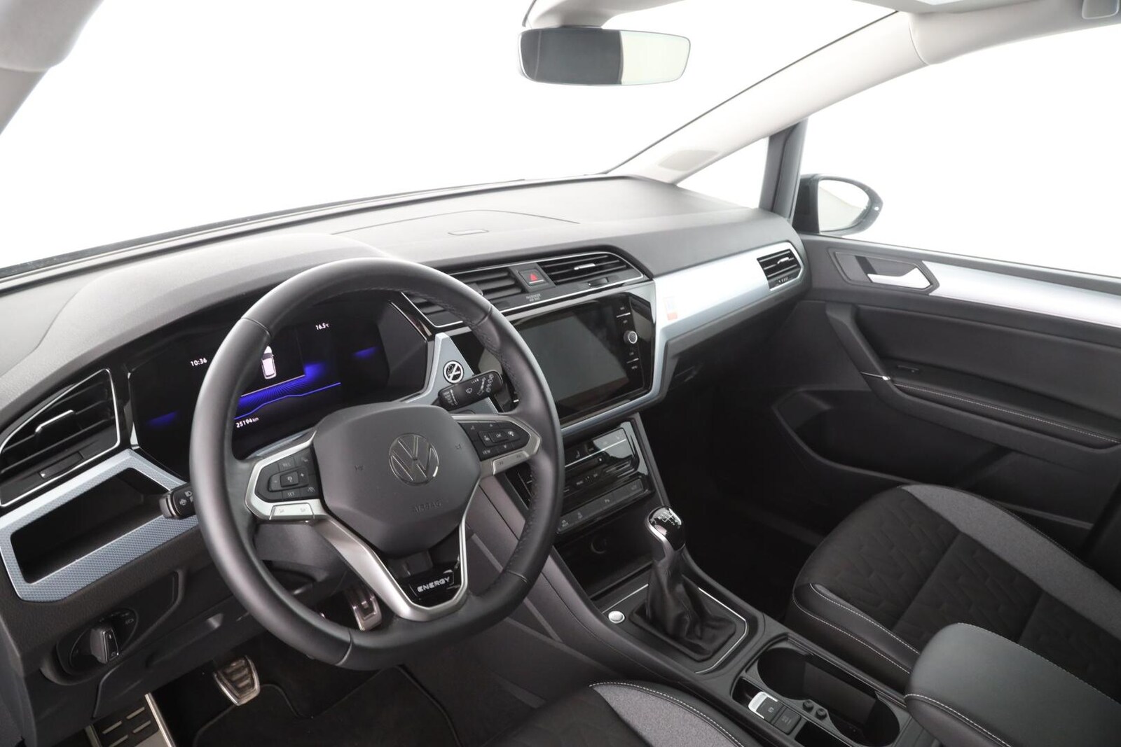Volkswagen Touran – Bild 11