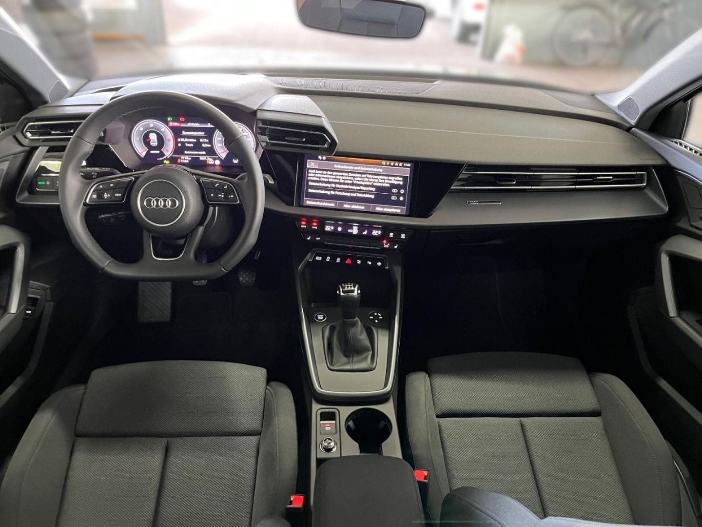Bild über Audi A3 Limousine advanced 30 TDI Schaltgetriebe - für weitere Informationen kontaktieren Sie den Audi Partner