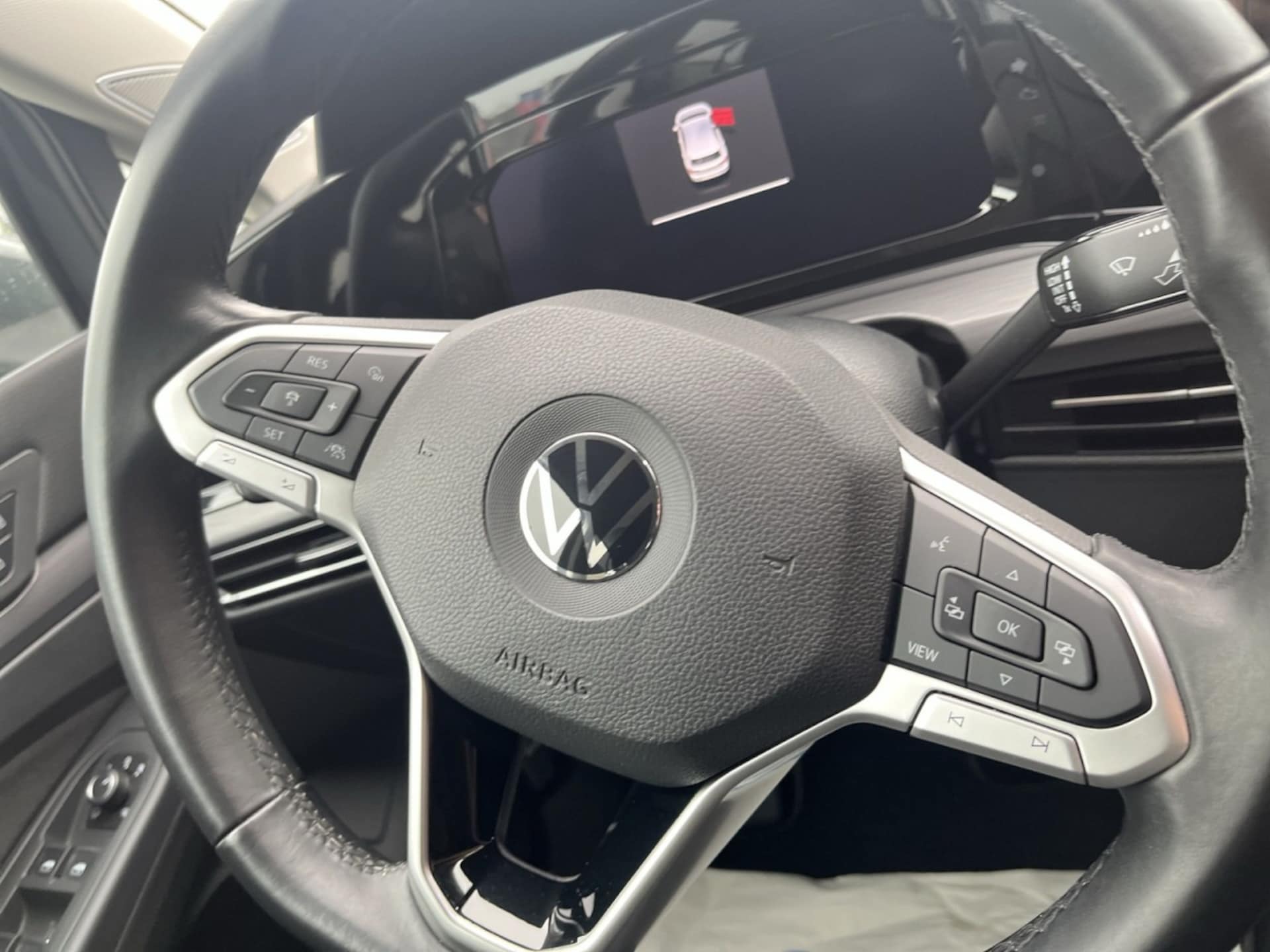 Volkswagen Golf Style